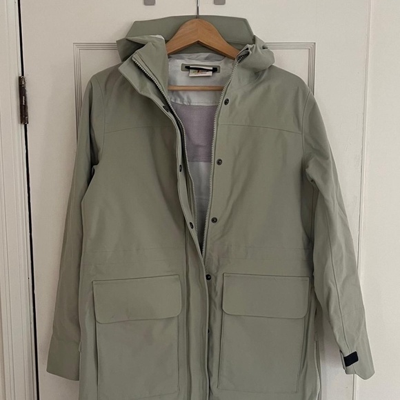 Alder Apparel Rain or Shine coat - Picture 3 of 6